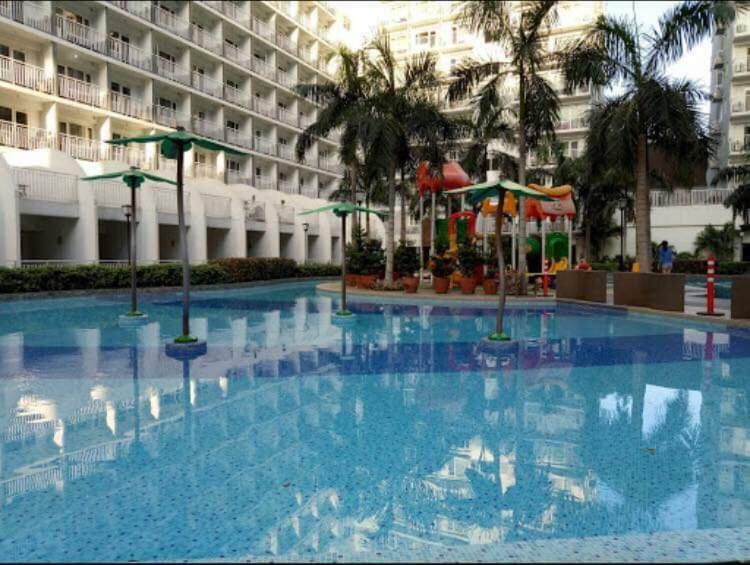 Deluxe Residence Manila Exterior foto